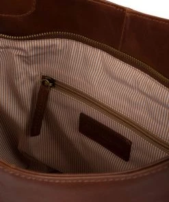 Pure Luxuries London Loxford Leather Tote Bag Vintage Cognac -Pure Luxuries shop unnamed file 1026 scaled