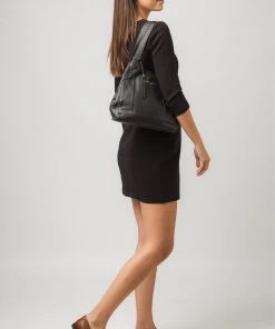 Pure Luxuries London Highbury Leather Handbag Chocolate Brown -Pure Luxuries shop unnamed file 1056 scaled