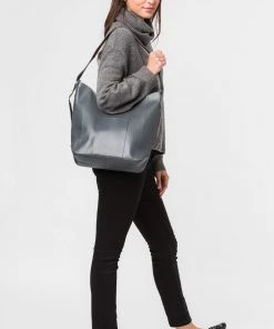 Pure Luxuries London Winchester Vegetable-Tanned Leather Shoulder Bag Misty Rose Pink -Pure Luxuries shop unnamed file 1156 scaled