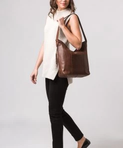 Pure Luxuries London Winchester Ombre Chestnut Leather Shoulder Bag -Pure Luxuries shop unnamed file 1172 scaled