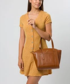 Pure Luxuries London Jura Leather Handbag -Pure Luxuries shop unnamed file 1216 scaled
