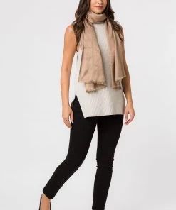 Pure Luxuries London Cream Moon Cashmere & Merino Wool Pashmina Scarf -Pure Luxuries shop unnamed file 1395 scaled