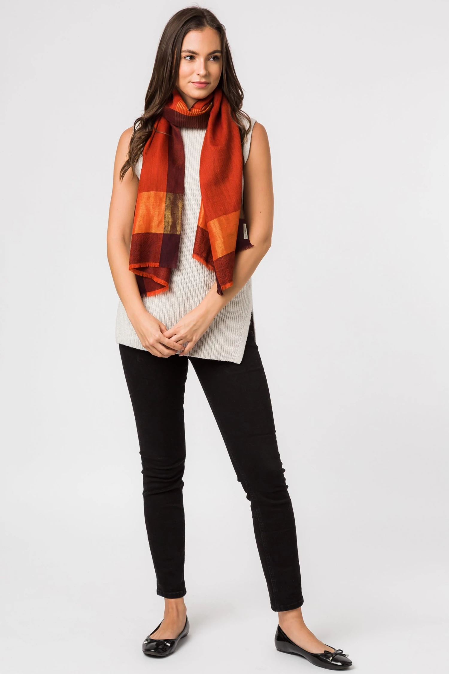 Pure Luxuries London Orange Venus Cashmere & Merino Wool Pashmina 4 Pure Luxuries London Orange Venus Cashmere & Merino Wool Pashmina - Image 2