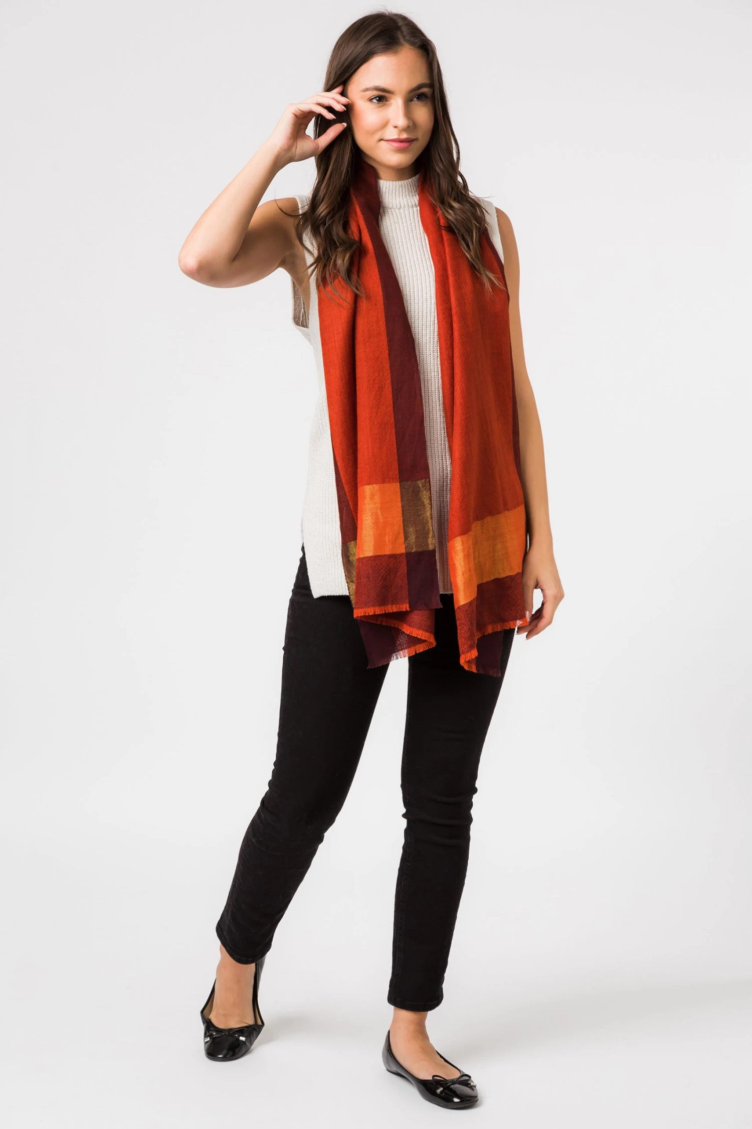 Pure Luxuries London Orange Venus Cashmere & Merino Wool Pashmina 5 Pure Luxuries London Orange Venus Cashmere & Merino Wool Pashmina - Image 3