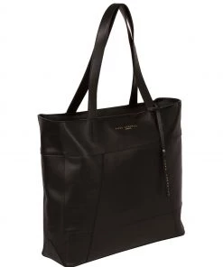 Pure Luxuries London Arundel Vegetable Tanned Leather Extra Large Shopper Bag Black -Pure Luxuries shop unnamed file 159 scaled