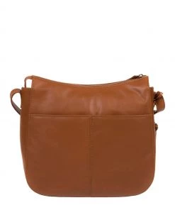 Pure Luxuries London Farlow Leather Shoulder Bag Vintage Black -Pure Luxuries shop unnamed file 1711 scaled