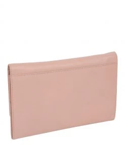 Pure Luxuries London Piccadily Leather Travel Wallet 10 Pure Luxuries London Piccadily Leather Travel Wallet -Pure Luxuries shop unnamed file 1800 scaled