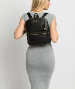 Pure Luxuries London Kinsely Leather Backpack Chestnut Brown -Pure Luxuries shop unnamed file 226 scaled