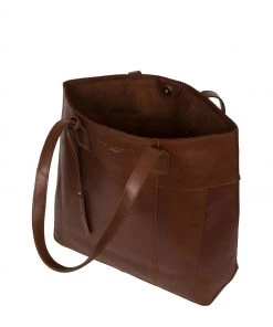 Pure Luxuries London Pembury Vegetable Tanned Leather Shopper Bag Ombre Chestnut -Pure Luxuries shop unnamed file 300 scaled