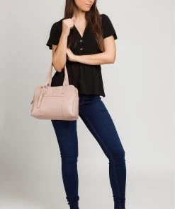 Pure Luxuries London Henna Leather Handbag Black -Pure Luxuries shop unnamed file 322 scaled