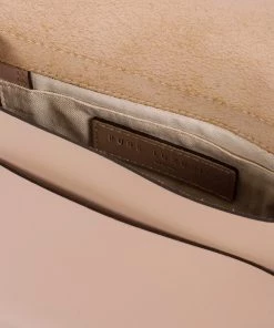 Pure Luxuries London Coniston Leather Cross-Body Bag Blush Pink -Pure Luxuries shop unnamed file 375 scaled