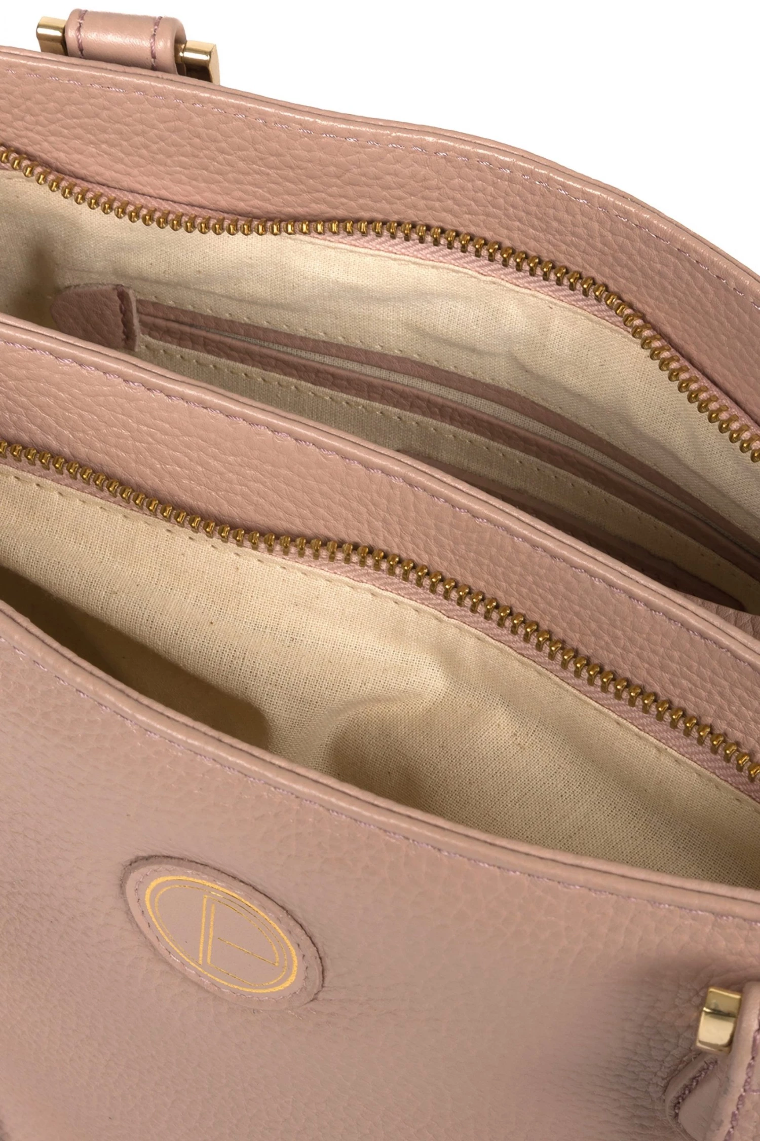 Pure Luxuries London Milana Leather Handbag Cashmere Blue 6 Pure Luxuries London Milana Leather Handbag Cashmere Blue - Image 4