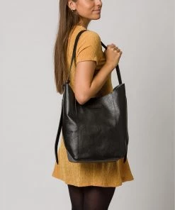 Pure Luxuries London Hoxton Leather Shoulder Bag Dark Brown -Pure Luxuries shop unnamed file 412 scaled