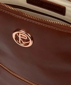 Pure Luxuries London Rubens Leather Backpack Grey 14 Pure Luxuries London Rubens Leather Backpack Grey -Pure Luxuries shop unnamed file 442 scaled