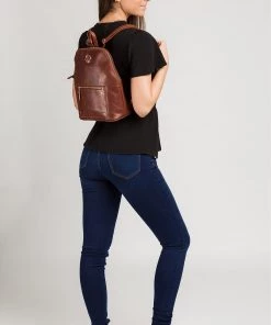 Pure Luxuries London Rubens Leather Backpack Grey 15 Pure Luxuries London Rubens Leather Backpack Grey -Pure Luxuries shop unnamed file 443 scaled