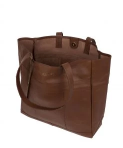 Pure Luxuries London Ripley Leather Extra Large Shopper Bag Saddle Tan -Pure Luxuries shop unnamed file 499 scaled