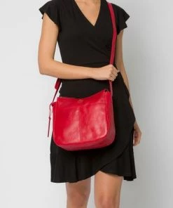 Pure Luxuries London Farlow Leather Shoulder Bag Vintage Red 21 Pure Luxuries London Farlow Leather Shoulder Bag Vintage Red -Pure Luxuries shop unnamed file 515