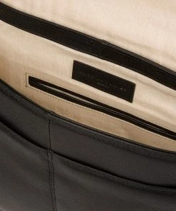 Pure Luxuries London Jefferson Leather Messenger Bag Brown 12 Pure Luxuries London Jefferson Leather Messenger Bag Brown -Pure Luxuries shop unnamed file 519 scaled