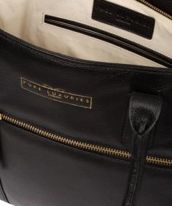 Pure Luxuries London Buckingham Leather Tote Bag Black -Pure Luxuries shop unnamed file 567 scaled