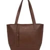 Pure Luxuries London Portslade Leather Tote Bag 1 Pure Luxuries London Portslade Leather Tote Bag -Pure Luxuries shop unnamed file 626