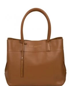 Pure Luxuries London Amesbury Vegetable-Tanned Leather Handbag Black -Pure Luxuries shop unnamed file 673