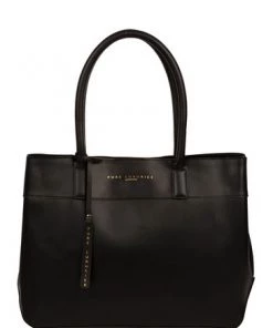 Pure Luxuries London Amesbury Vegetable-Tanned Leather Handbag Black -Pure Luxuries shop unnamed file 675