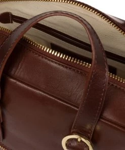 Pure Luxuries London Delfina Vegetable-Tanned Leather Backpack Italian Tan Brown -Pure Luxuries shop unnamed file 681 scaled