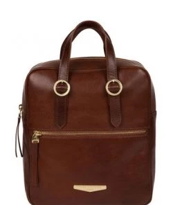 Pure Luxuries London Delfina Vegetable-Tanned Leather Backpack Italian Tan Brown -Pure Luxuries shop unnamed file 683