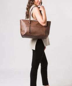 Pure Luxuries London Storrington Ombre Chestnut Leather Tote Bag 11 Pure Luxuries London Storrington Ombre Chestnut Leather Tote Bag -Pure Luxuries shop unnamed file 702