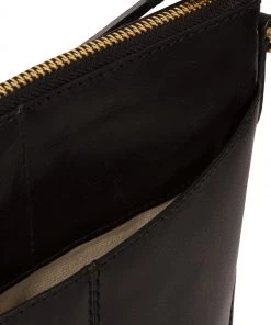 Pure Luxuries London Kimberley Vegetable Tanned Leather Cross-Body Bag Italian Tan 16 Pure Luxuries London Kimberley Vegetable Tanned Leather Cross-Body Bag Italian Tan -Pure Luxuries shop unnamed file 715 scaled