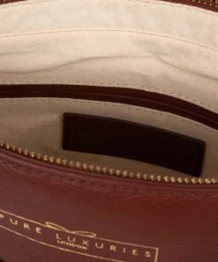 Pure Luxuries London Soames Leather Cross Body Bag Black -Pure Luxuries shop unnamed file 821 scaled