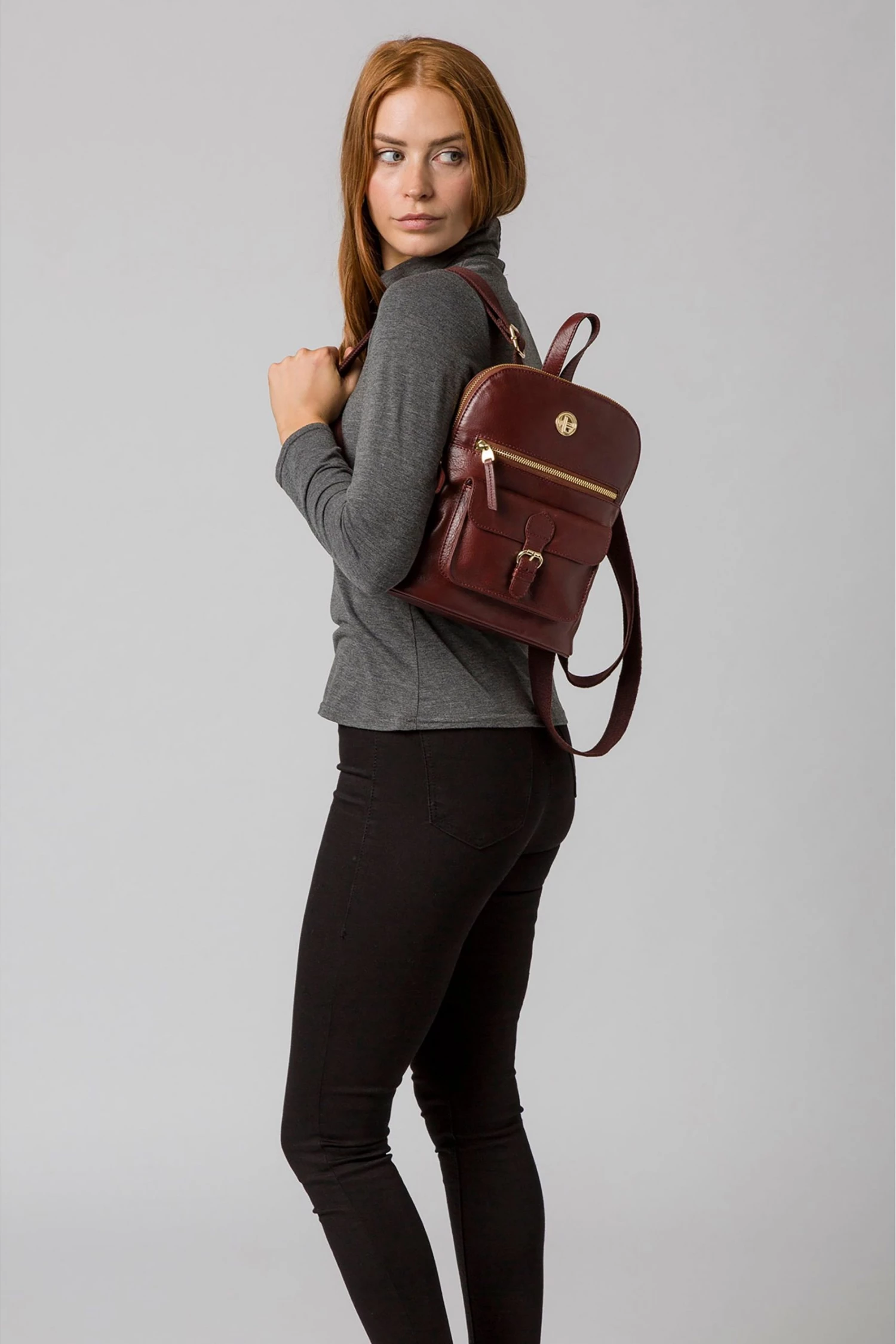 Pure Luxuries London Zinnia Leather Backpack Jet Black 4 Pure Luxuries London Zinnia Leather Backpack Jet Black - Image 2