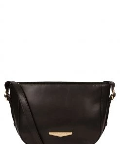 Pure Luxuries London Kaye Vegetable-Tanned Leather Shoulder Bag Black