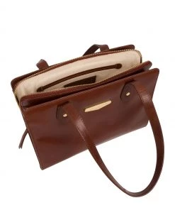 Pure Luxuries London Britt Vegetable Tanned Leather Handbag Italian Tan -Pure Luxuries shop unnamed file 890 scaled