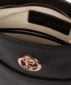 Pure Luxuries London Gilpin Leather Cross-Body Bag Black -Pure Luxuries shop unnamed file 90 scaled